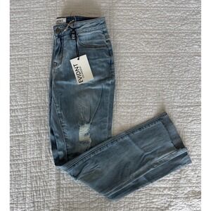 EVIDNT Los Angeles Distressed Light Wash Straight‎ Leg Jeans Size 25 NWT